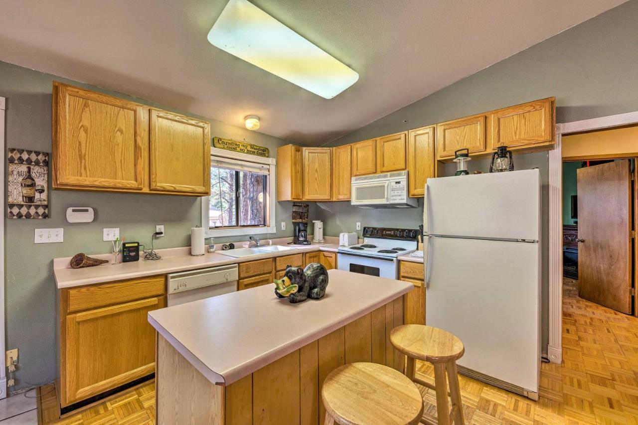 Show Low Home With Deck And Fire Pit, Near Trails Esterno foto